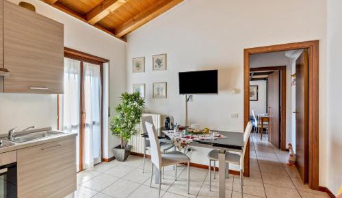Superior One-Bedroom Apartment with Balcony