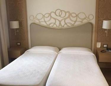 Large Single Room