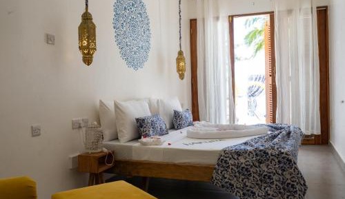 Deluxe Apartment with Private Pool