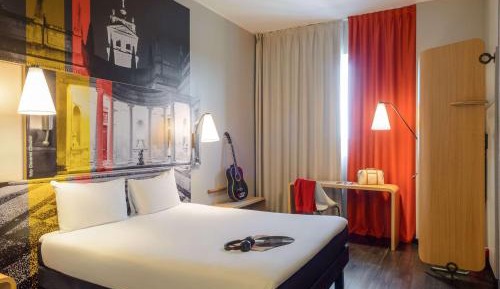 Standard Room with One Double Bed