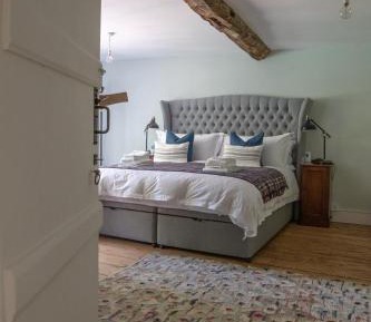 Superior King Suite