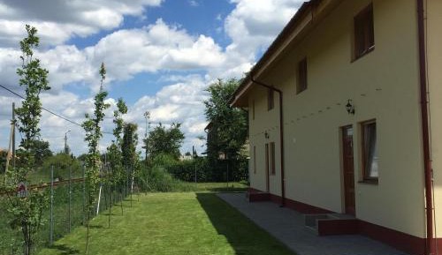 Apartment with Garden View
