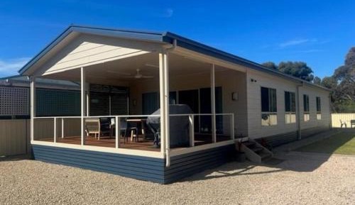 Four-Bedroom Holiday Home