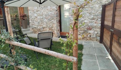 Studio with Garden View