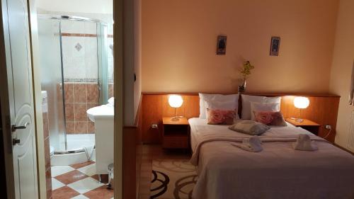 Deluxe Double Room with Two Double Beds