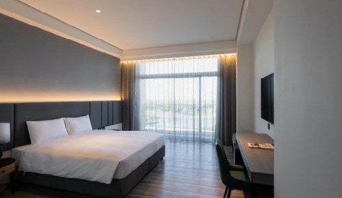 Double Room with Lake View