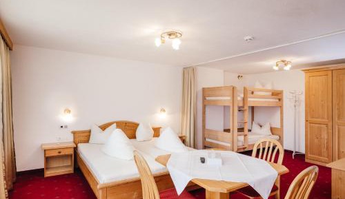 Quadruple Room with Balcony