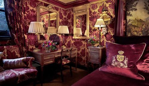 Winston Churchill Suite