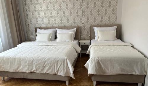 Luxury Triple Room