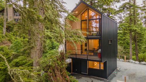 Superior Chalet