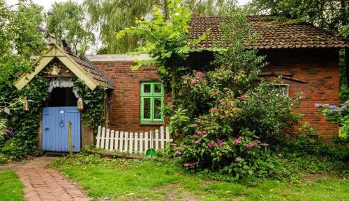 One-Bedroom House