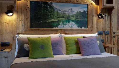 Double or Twin Room with Spa Access