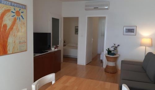 Two-Bedroom Apartment with Terrace and Sea View