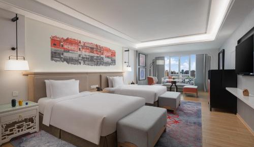 Grand Lingnan Theme Room with Two Twin Beds