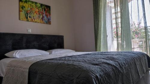 Studio Apartment with Sea View