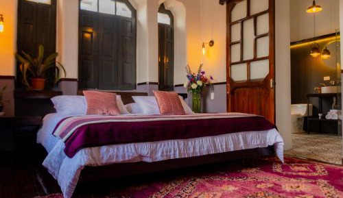 King Room with Mountain View