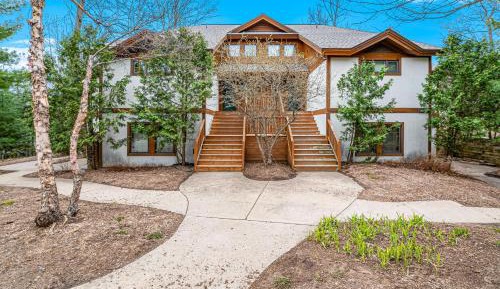 Three Bedroom Apartment