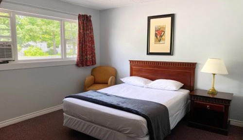 Queen Room