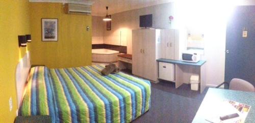 King Suite with Spa Bath