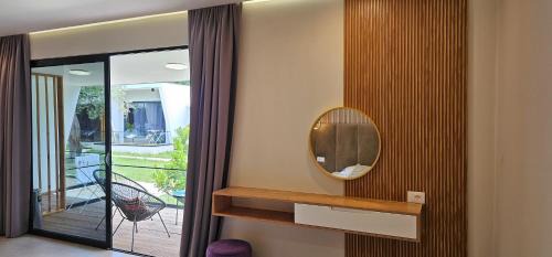 Deluxe Family Suite