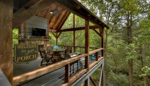 Two-Bedroom Holiday Home