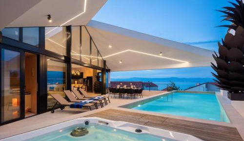 Villa with Sea View