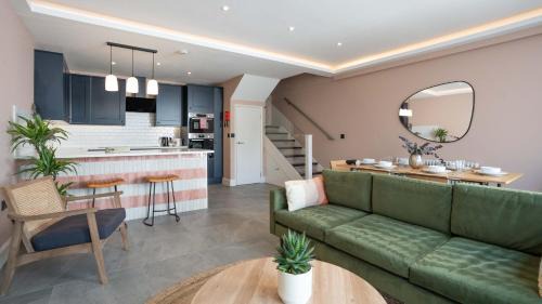 Two-Bedroom Apartment with Two Bathrooms