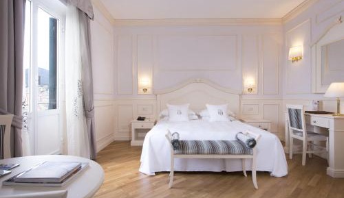 Suite with Sea View