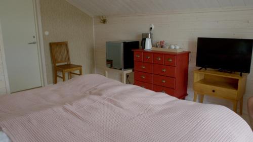 Deluxe Double or Twin Room with Garden View