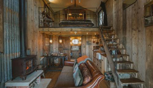 Superior Cabin