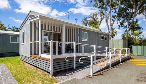 Courtside Family Cabin - Disability Access