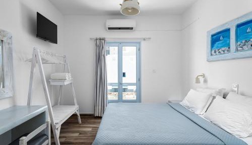 Two Bedroom Family Quadruple Room with Street View