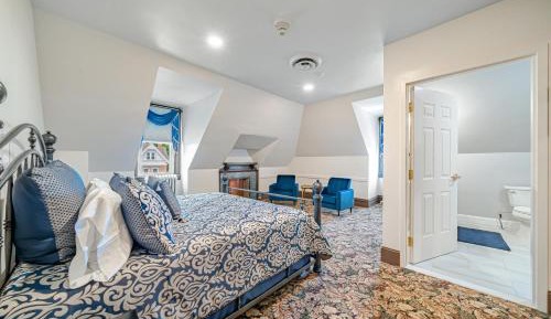 King Suite
