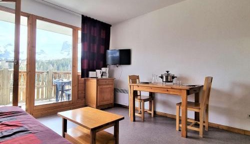 Apartment (2 Adults)