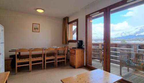 Apartment (10 Adults)