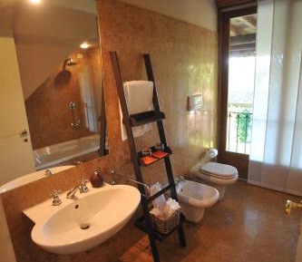 Suite - Split Level (4 Adults) 