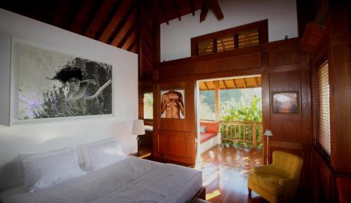 Deluxe Suite with Sea View
