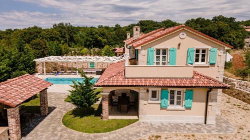 Villa with Private Pool