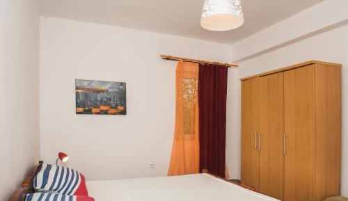 Four-Bedroom Holiday Home