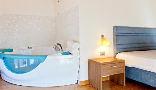 Junior Suite with Hot Tub