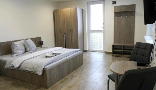 Triple Room with Private Bathroom