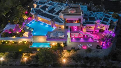 Deluxe Villa