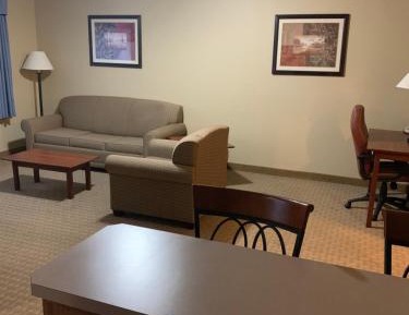 King Studio with Sofa Bed