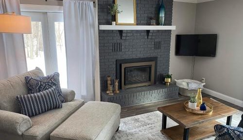 Suite with Lake View