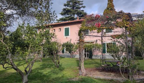 Two-Bedroom Apartment with Garden View
