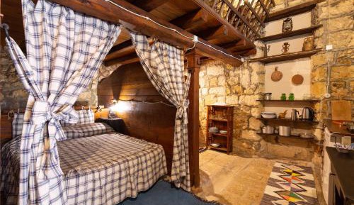 Superior One-Bedroom Apartment