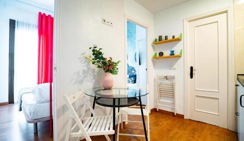 Two-Bedroom Apartment ( 3 Adults )