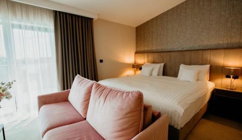 Junior Suite with Balcony