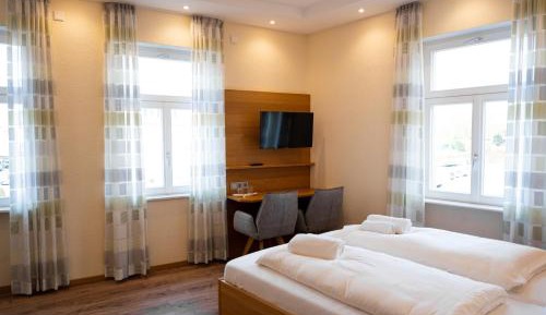Double Room with Private Bathroom