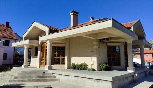 Deluxe Villa